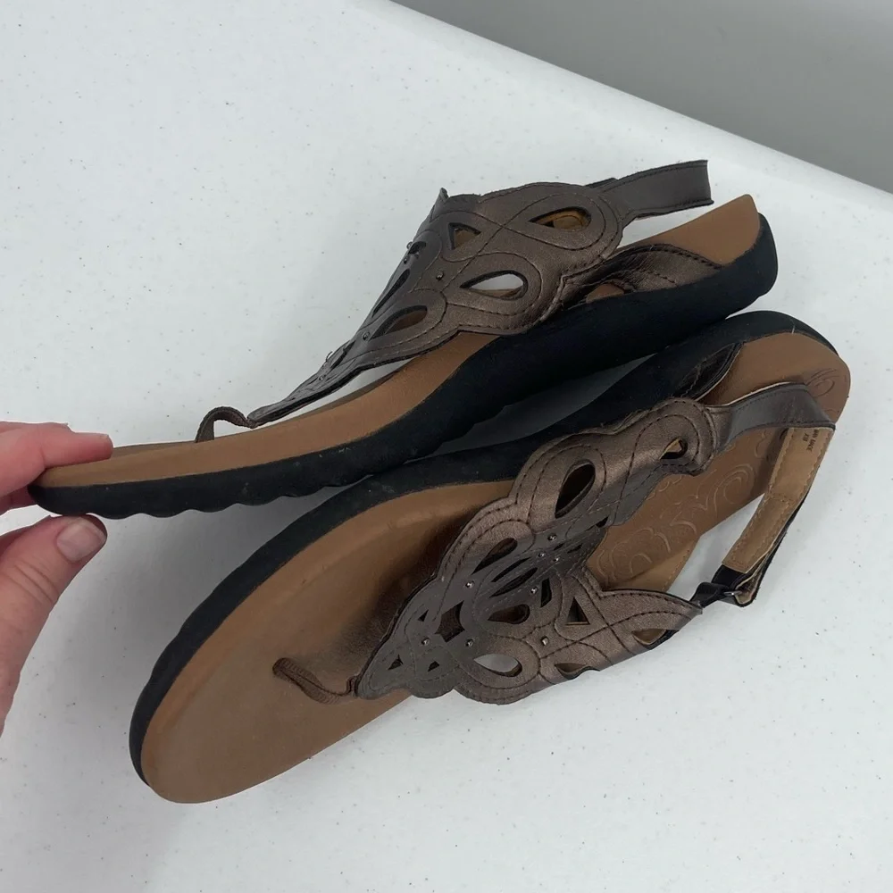 Rockport vegan leather thong comfort sandal